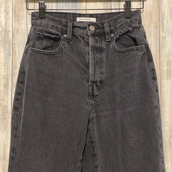 Womens NWOT PacSun Eco Black Distressed Dad Jeans | Size 26 - Picture 5 of 11